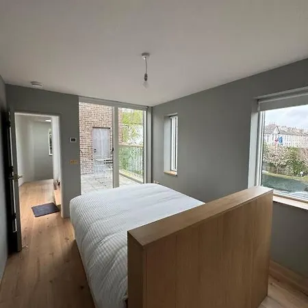 Contemporary 2 Bed Near Aviva Stadium *